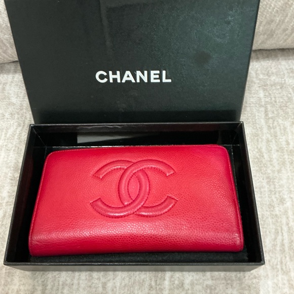 CHANEL Handbags - ✨💎FULL INCLUSION💎✨CHANEL CC Caviar Wallet